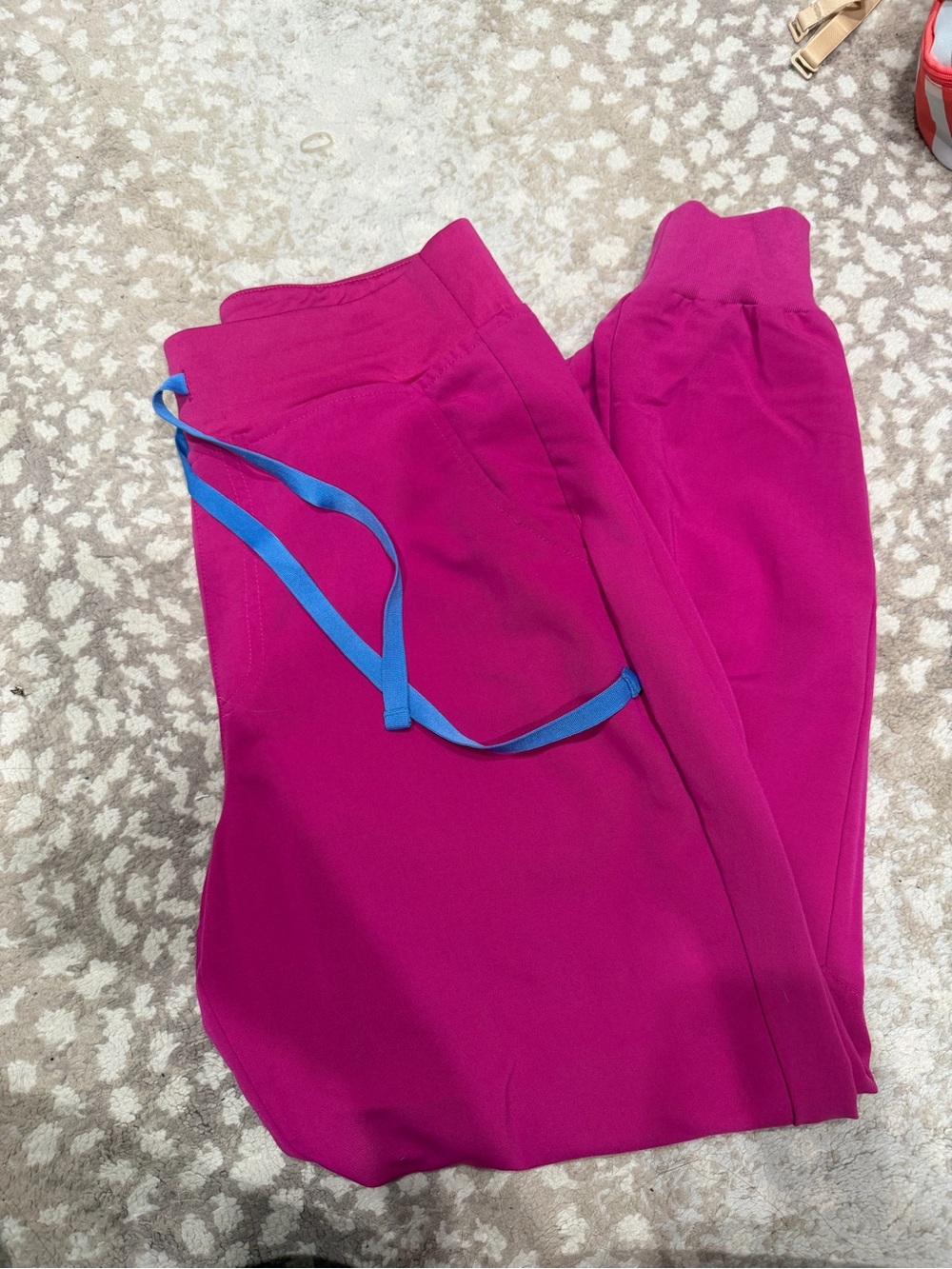 Set of 11 Figs Zamora joggers small petite - Picture 5 of 12